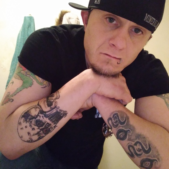 Meet your Posher, Jo jo - Picture 1 of 1